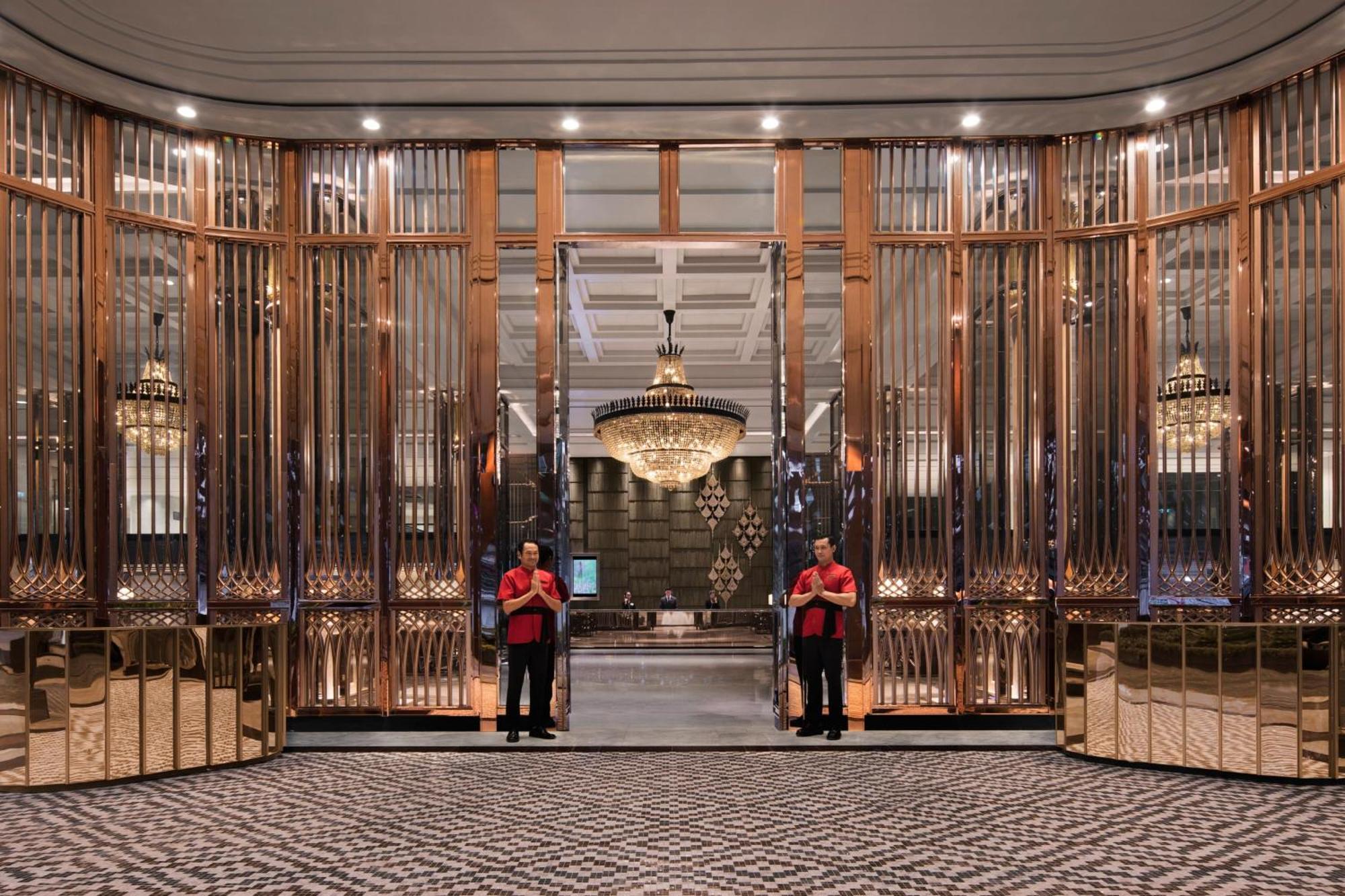 Bangkok Marriott Marquis Queens Park Eksteriør bilde The lobby of the hotel