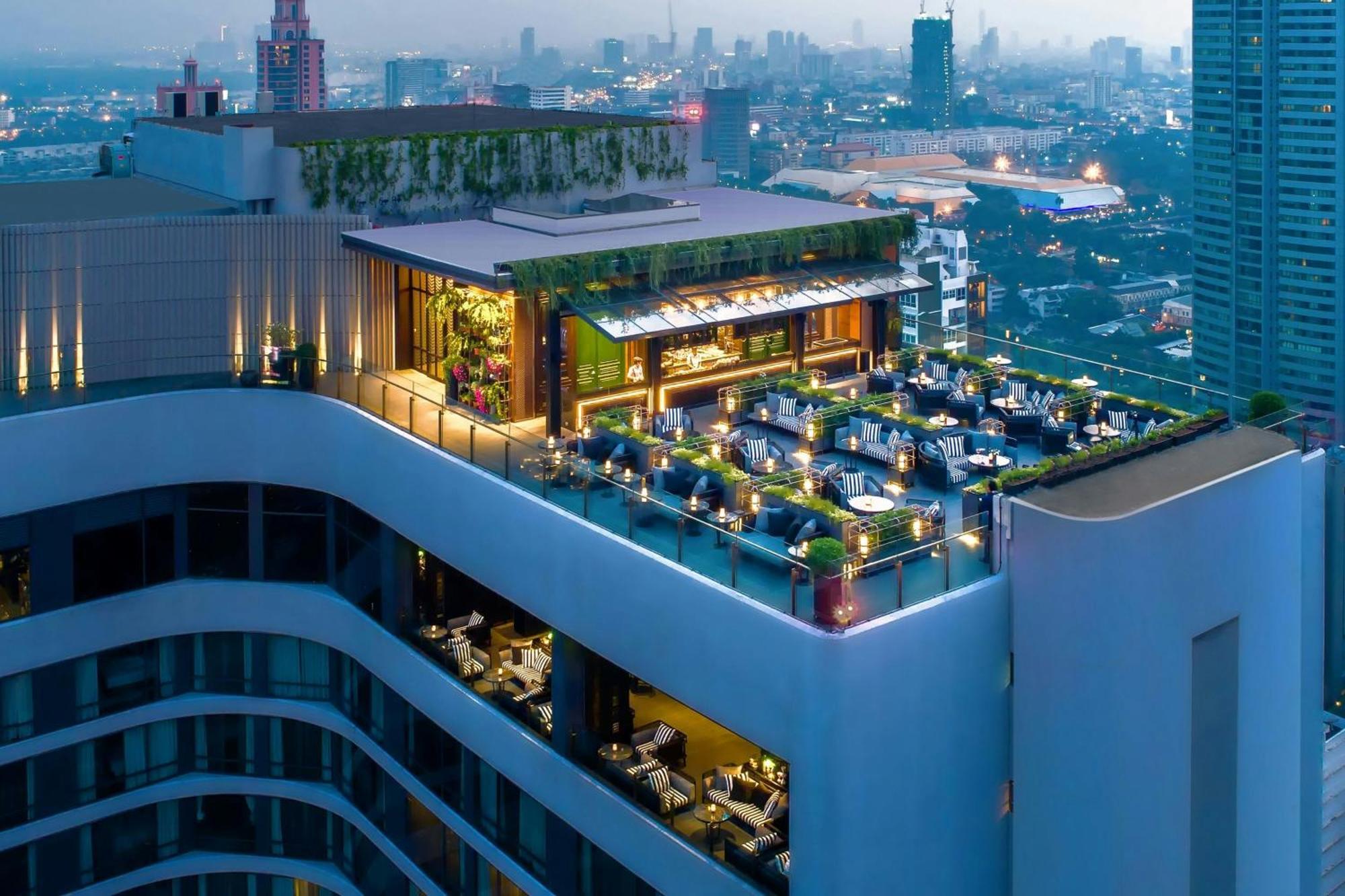 Bangkok Marriott Marquis Queens Park Eksteriør bilde The 24
