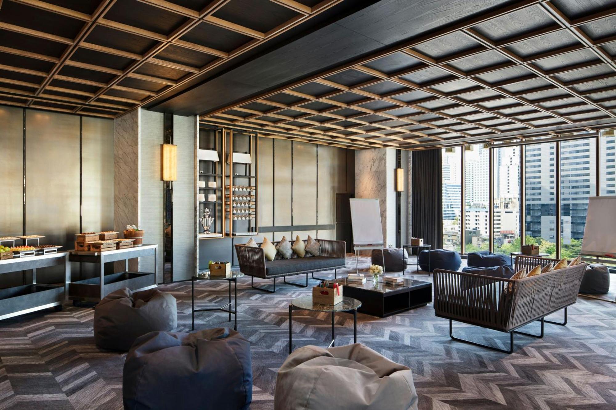 Bangkok Marriott Marquis Queens Park Eksteriør bilde The Club at The Landmark, Bangkok